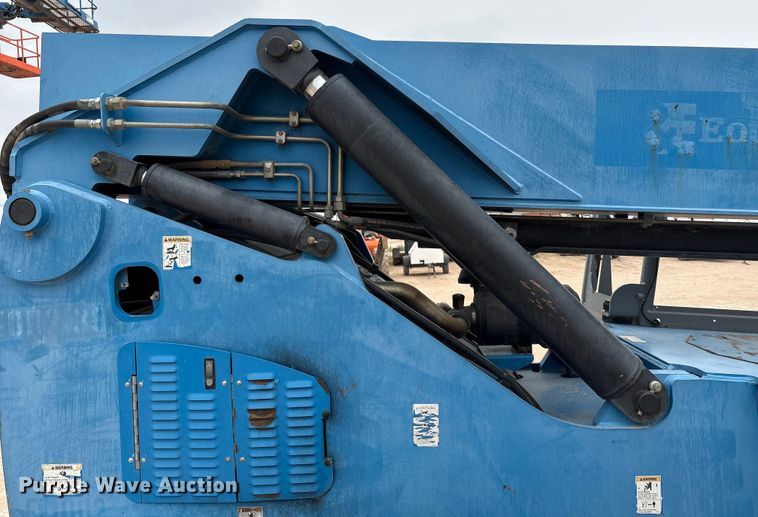 image for item ED5788 2013 Genie GTH-1056 telehandler