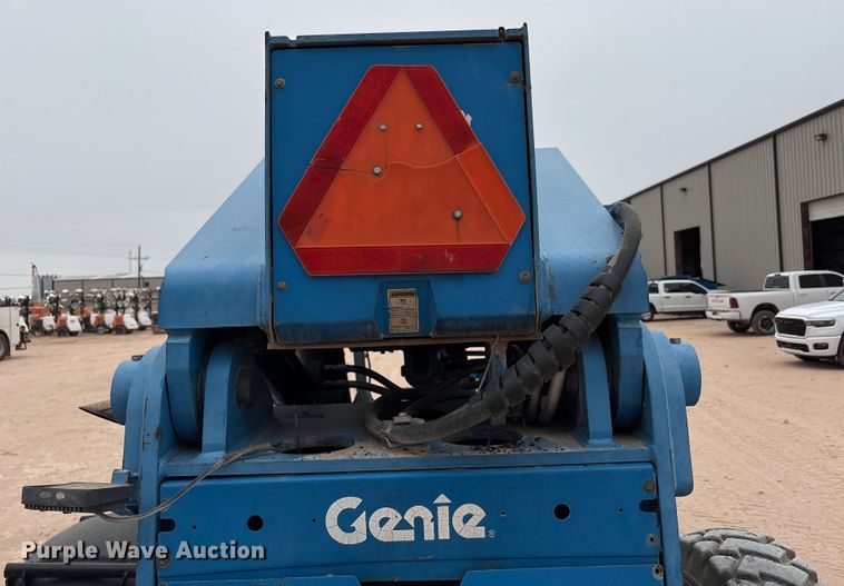 image for item ED5788 2013 Genie GTH-1056 telehandler