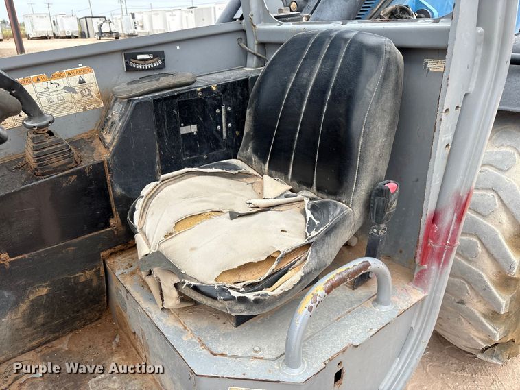 image for item ED5788 2013 Genie GTH-1056 telehandler