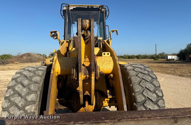 image for item ED5853 2002 John Deere 544H wheel loader