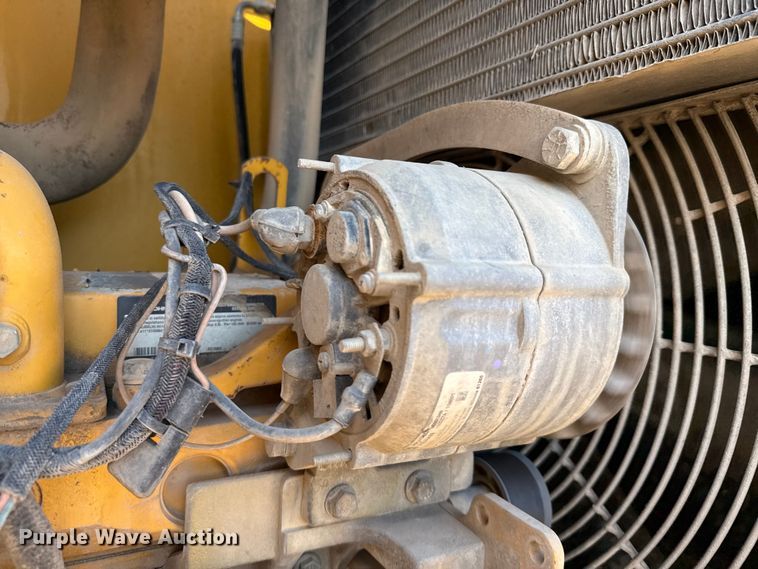 image for item ED5853 2002 John Deere 544H wheel loader