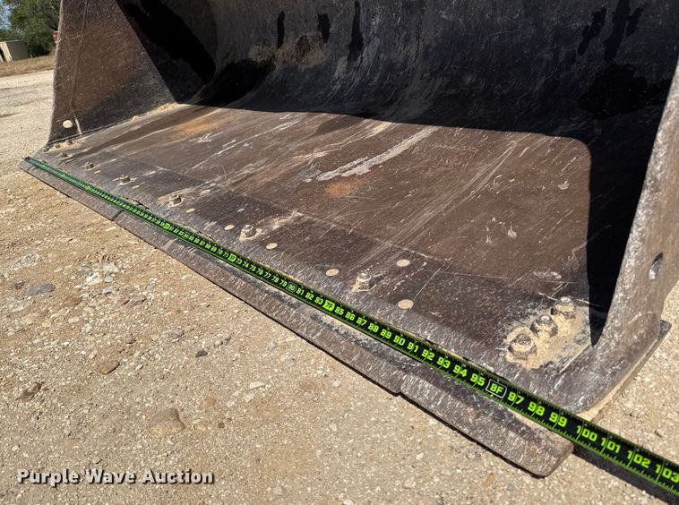 image for item ED5854 2001 John Deere 544H wheel loader