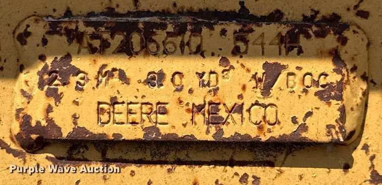 image for item ED5854 2001 John Deere 544H wheel loader