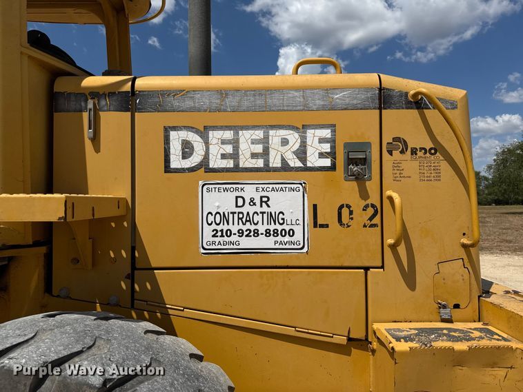 image for item ED5854 2001 John Deere 544H wheel loader