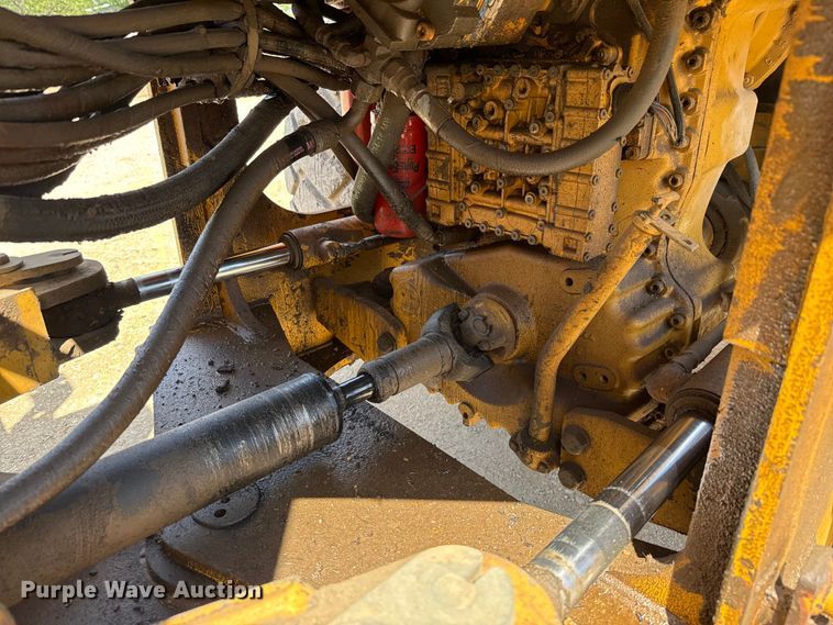 image for item ED5854 2001 John Deere 544H wheel loader