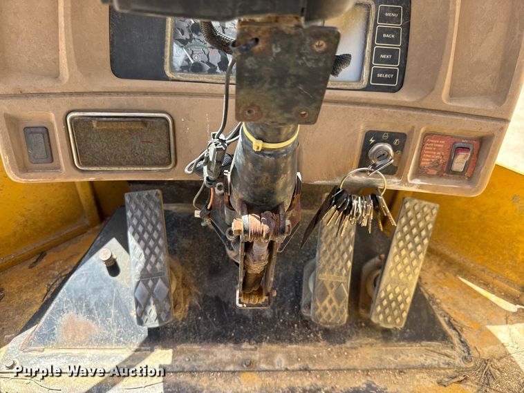 image for item ED5854 2001 John Deere 544H wheel loader