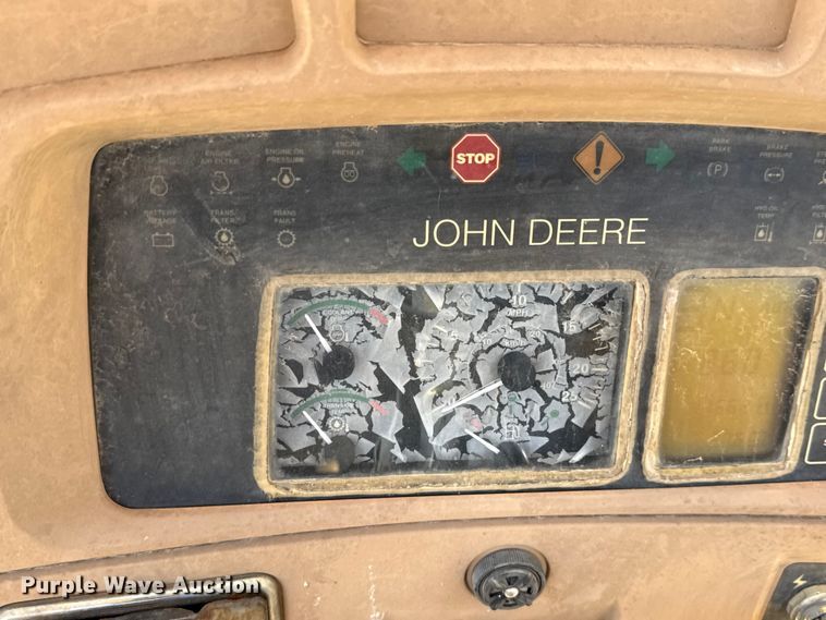 image for item ED5854 2001 John Deere 544H wheel loader