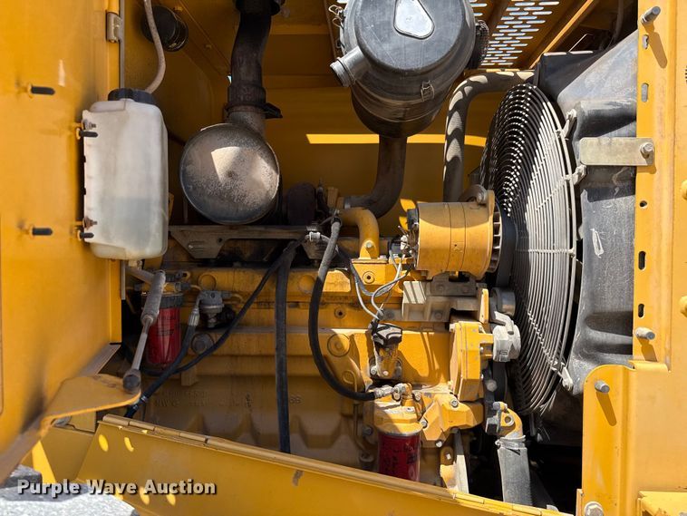 image for item ED5854 2001 John Deere 544H wheel loader