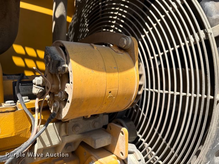 image for item ED5854 2001 John Deere 544H wheel loader