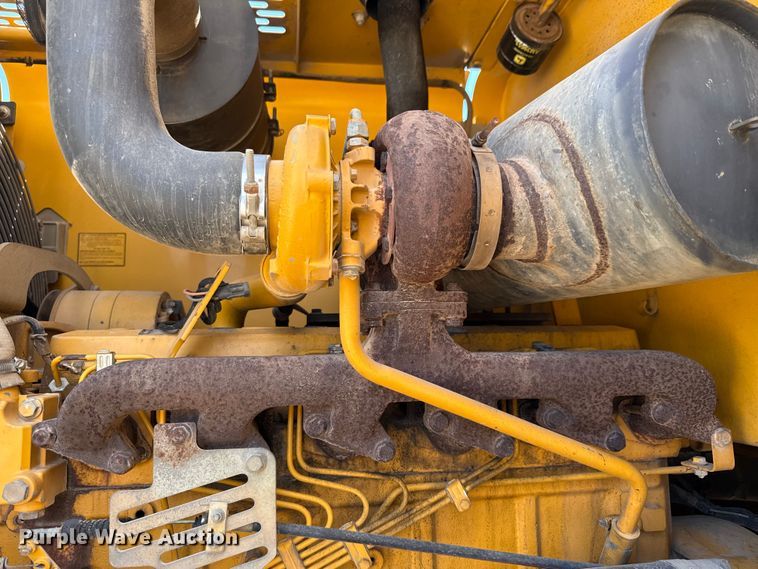 image for item ED5854 2001 John Deere 544H wheel loader