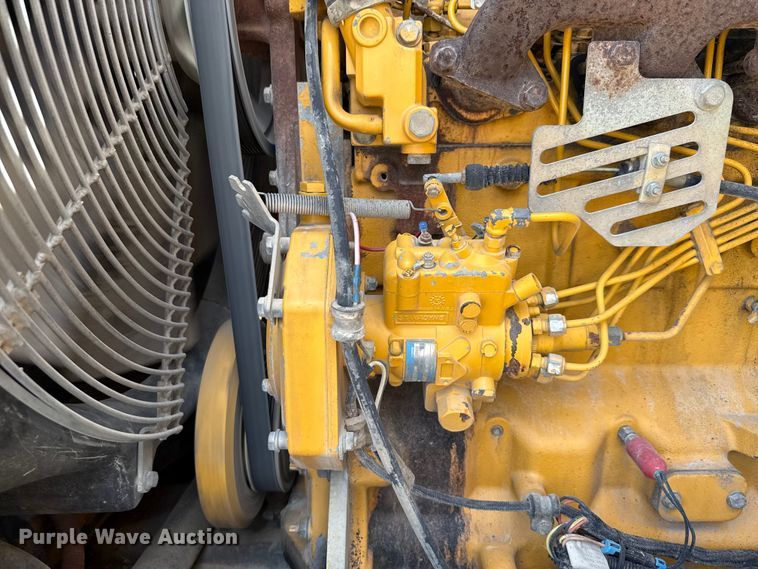 image for item ED5854 2001 John Deere 544H wheel loader