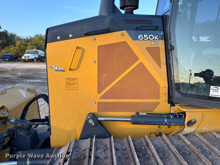 image for item ED5856 2019 John Deere 650K XLT dozer