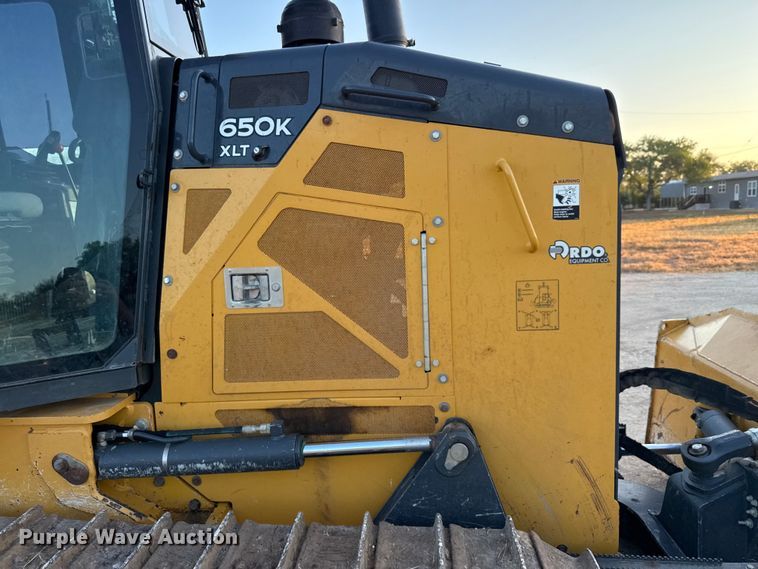 image for item ED5856 2019 John Deere 650K XLT dozer