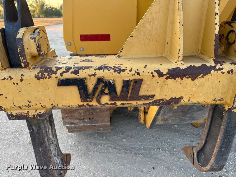 image for item ED5856 2019 John Deere 650K XLT dozer