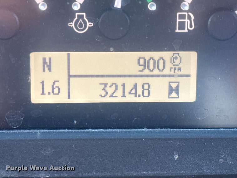 image for item ED5856 2019 John Deere 650K XLT dozer