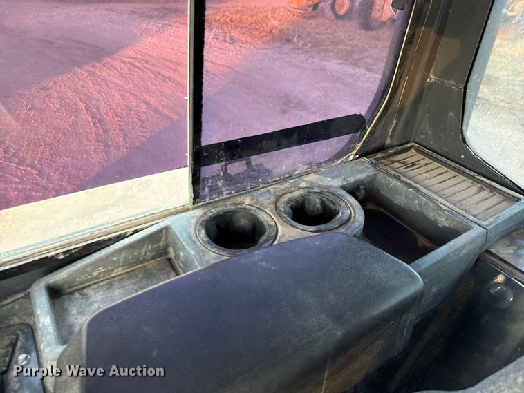 image for item ED5856 2019 John Deere 650K XLT dozer