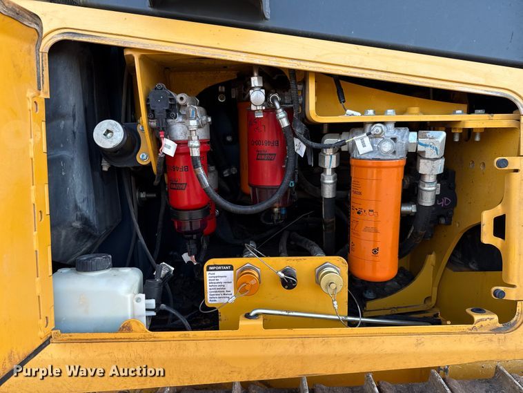 image for item ED5856 2019 John Deere 650K XLT dozer