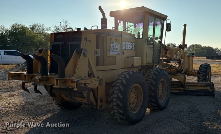 MOTOCONFORMADORA JOHN DEERE 670CH 2000