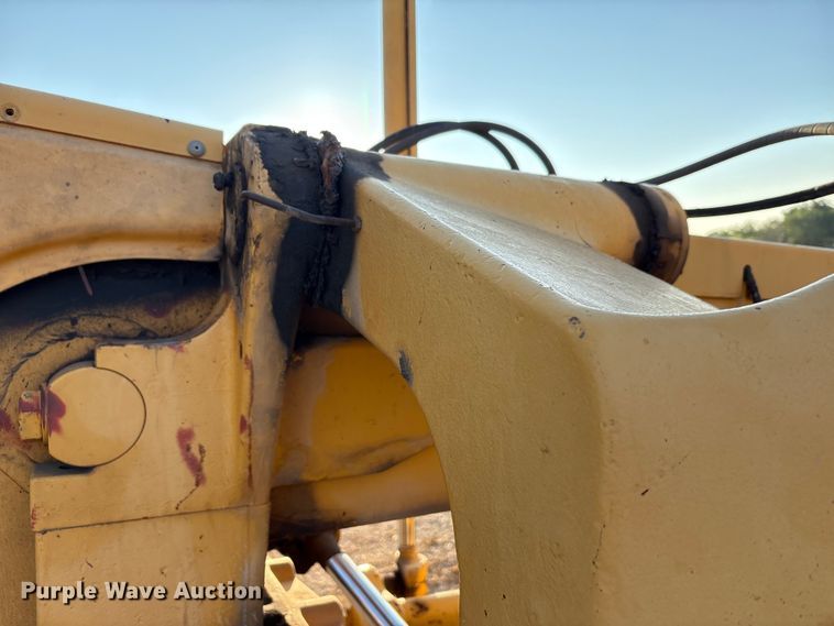 image for item ED5858 2000 John Deere 670CH motor grader