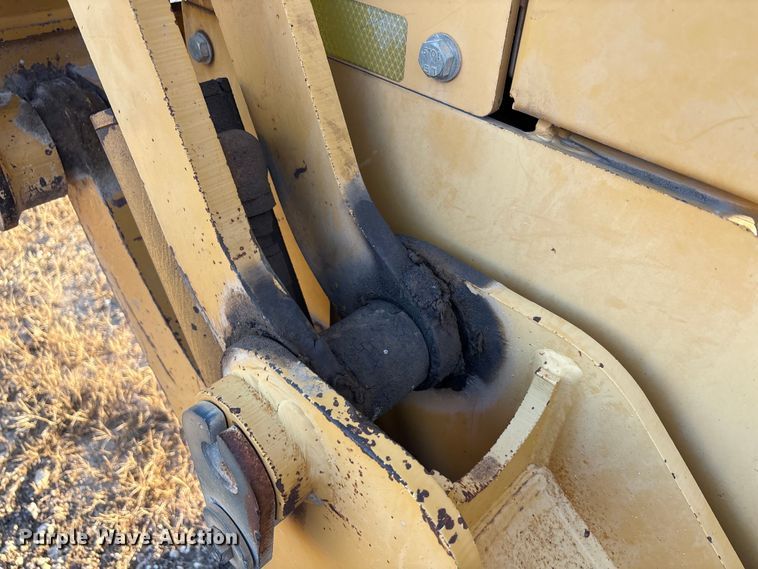 image for item ED5858 2000 John Deere 670CH motor grader