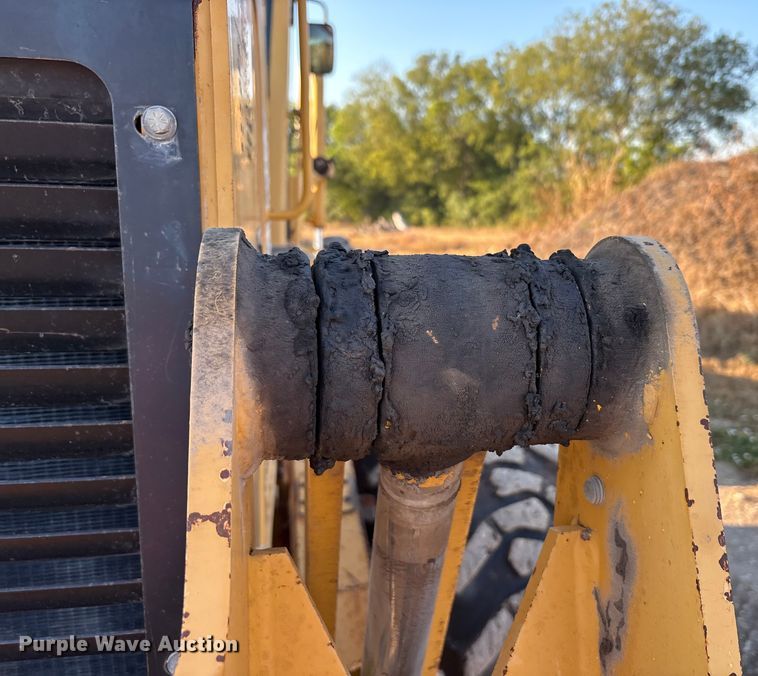 image for item ED5858 2000 John Deere 670CH motor grader