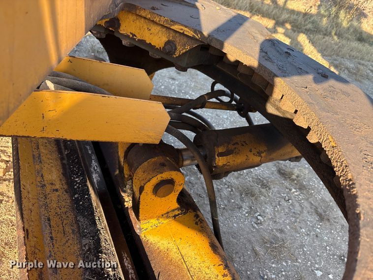 image for item ED5858 2000 John Deere 670CH motor grader