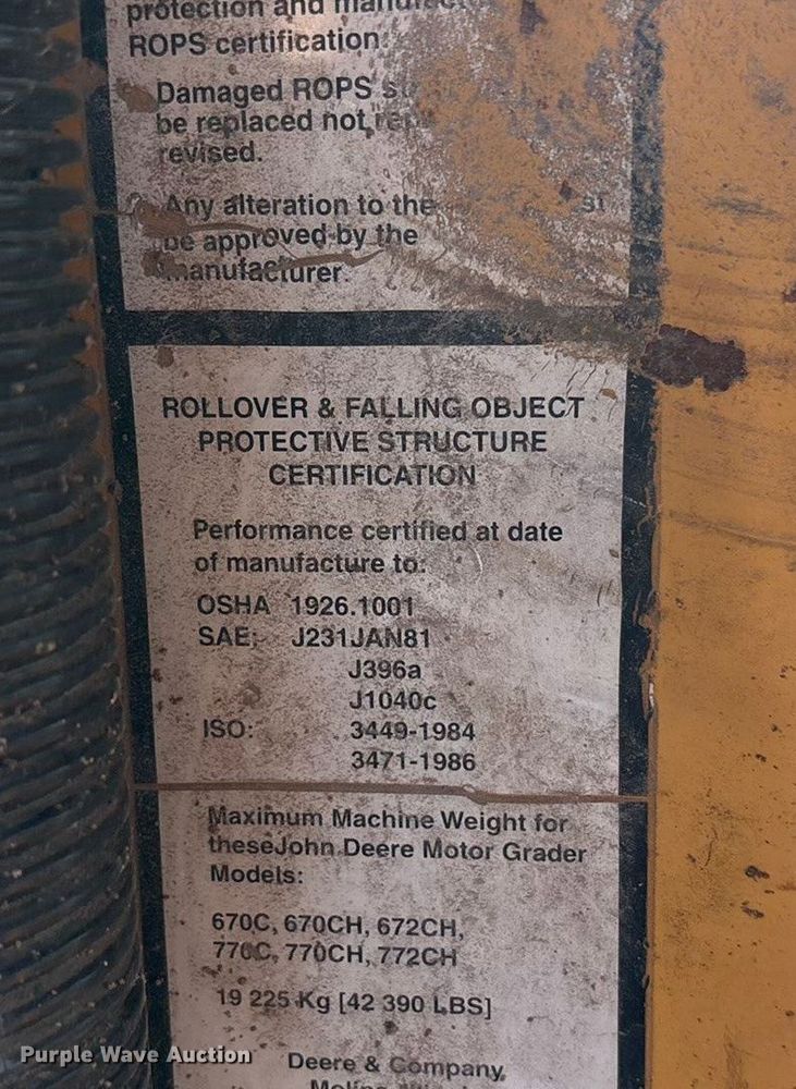 image for item ED5858 2000 John Deere 670CH motor grader