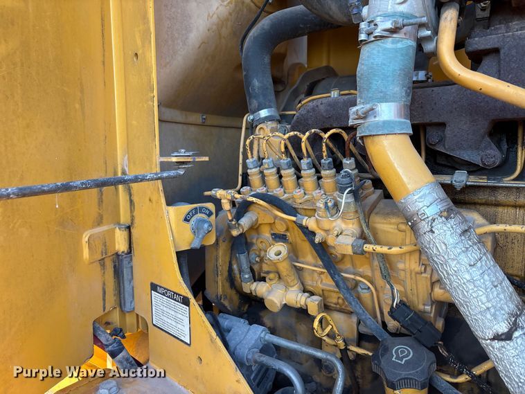 image for item ED5858 2000 John Deere 670CH motor grader