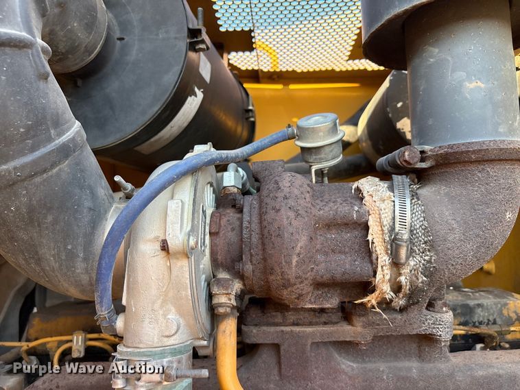 image for item ED5858 2000 John Deere 670CH motor grader