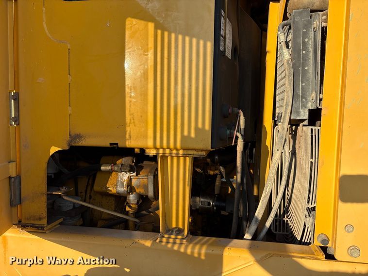 image for item ED5858 2000 John Deere 670CH motor grader