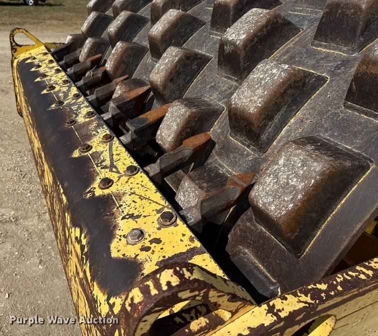 image for item ED5860 1999 Bomag BW 213 PDH single drum vibratory roller