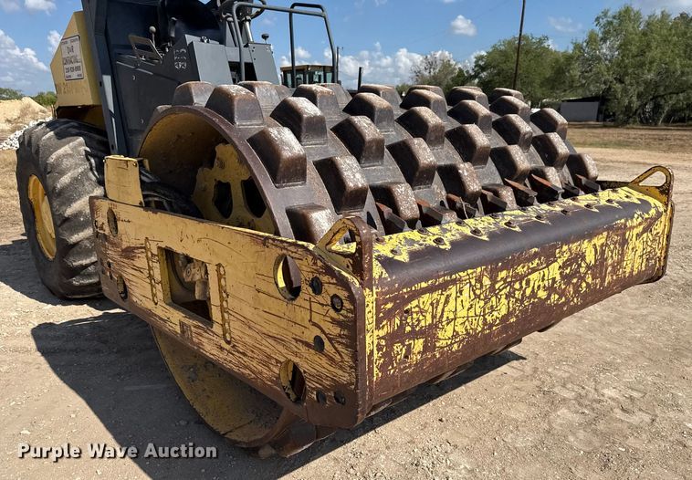 image for item ED5860 1999 Bomag BW 213 PDH single drum vibratory roller