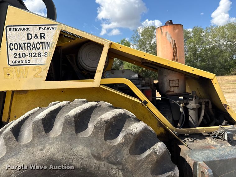 image for item ED5860 1999 Bomag BW 213 PDH single drum vibratory roller