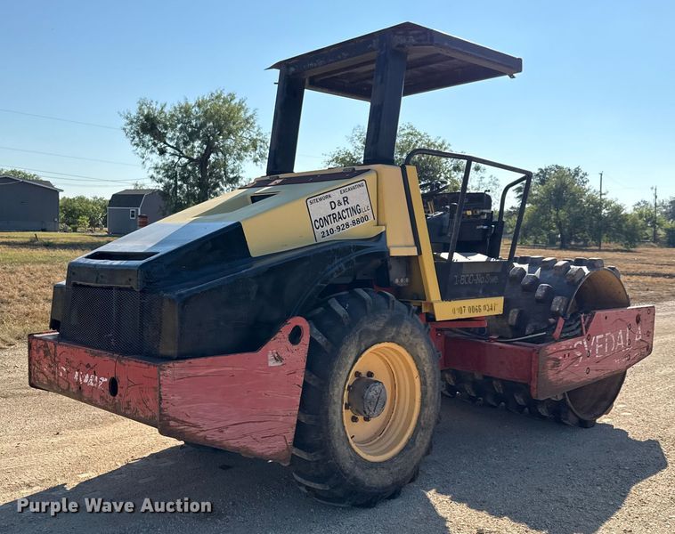 COMPACTADOR 2000 DYNAPAC CA152PD