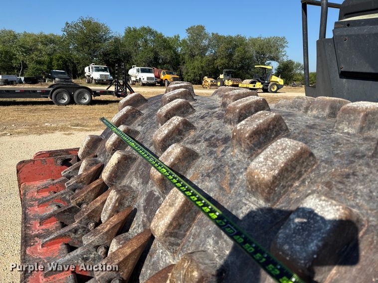 image for item ED5861 2000 Dynapac CA152PD single drum vibratory roller