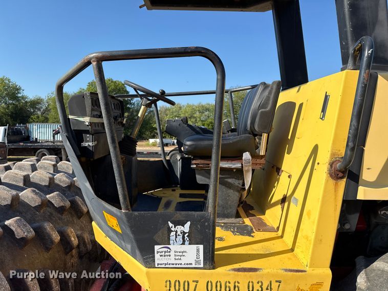 image for item ED5861 2000 Dynapac CA152PD single drum vibratory roller