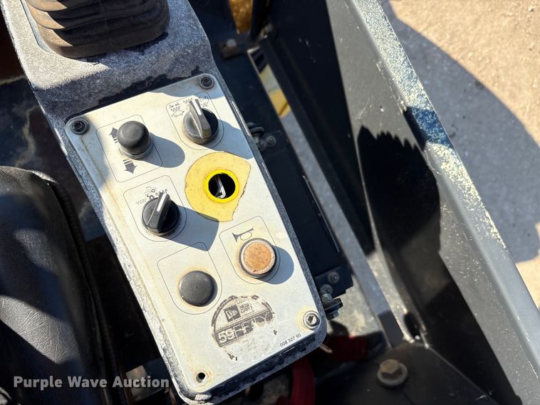 image for item ED5862 2012 Bomag BW177PDH single drum vibratory roller