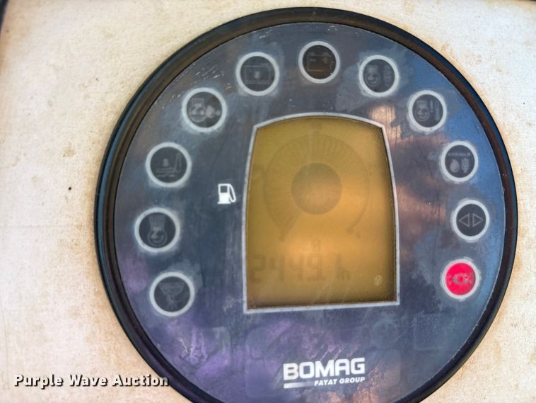 image for item ED5863 Bomag BW177DH-40 single drum vibratory roller