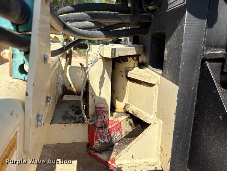 image for item ED5864 2004 Ingersoll Rand SD-45D single drum vibratory roller