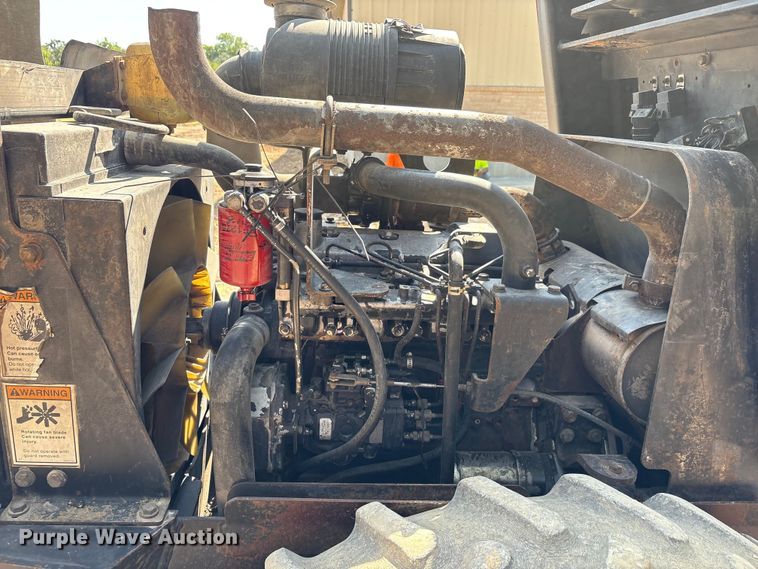 image for item ED5864 2004 Ingersoll Rand SD-45D single drum vibratory roller