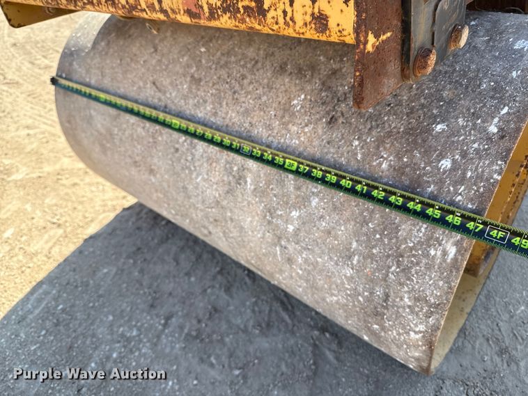 image for item ED5865 1999 Caterpillar CB-224C double drum vibratory roller