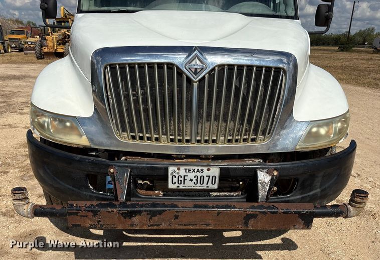 image for item ED5868 2007 International 4300 water truck