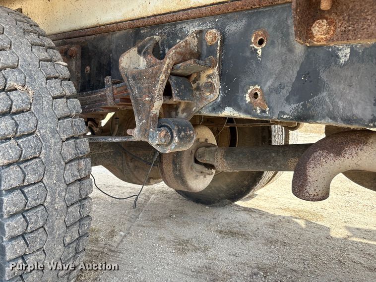 image for item ED5868 2007 International 4300 water truck