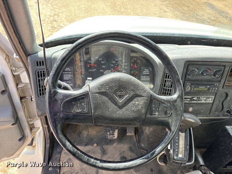 image for item ED5868 2007 International 4300 water truck