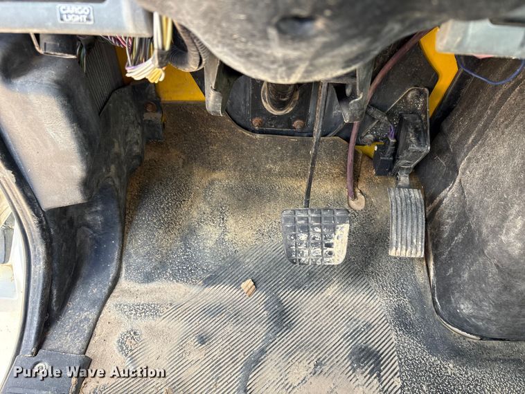 image for item ED5868 2007 International 4300 water truck