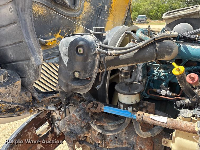 image for item ED5868 2007 International 4300 water truck