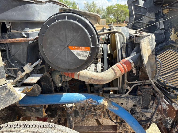 image for item ED5868 2007 International 4300 water truck