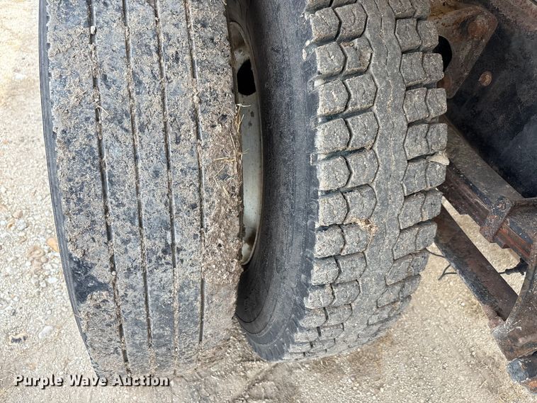 image for item ED5868 2007 International 4300 water truck