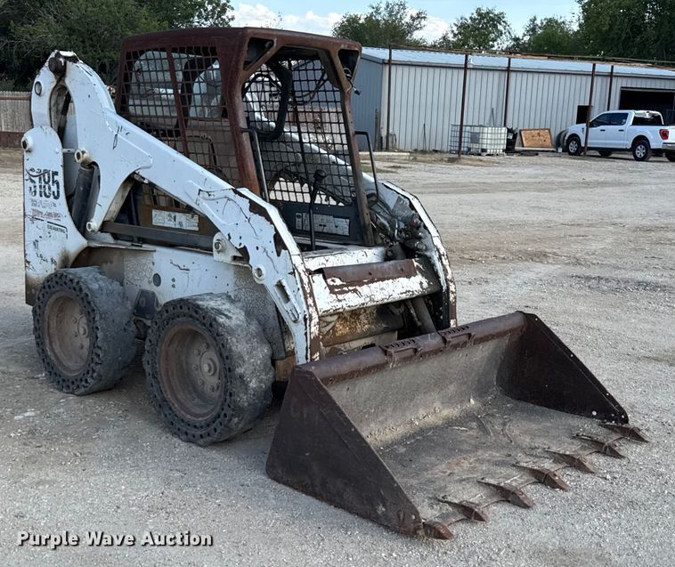 MINI CARGADOR SOBRE RUEDAS 2004 BOBCAT S185