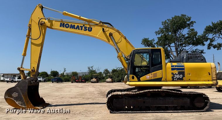 image for item ED5883 2017 Komatsu PC360LC-11 excavator